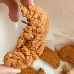 Bojangles' Famous Chicken 'n Biscuits - Chicken Supremes - 4pc Combo