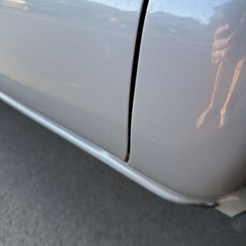 Kuroda Autobody - How paint at bottom of door should look like - Body Shops Near Me - Waipahu, Hawaii Kuroda Autobody - How paint at bottom of door should look like - Body Shops Near Me - Waipahu, Hawaii