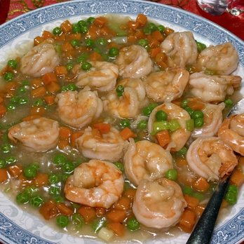 Sichuan Spice - Sautéed prawns and garden vegetables - Szechuan Near Me - Pittsburgh, Pennsylvania