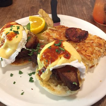 Jam Cafe on Beatty - Pork belly eggs Benedict - Breakfast & Brunch Near Me - Vancouver, British Columbia
