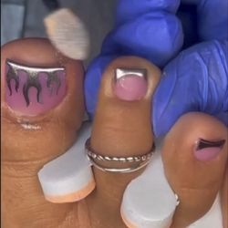 Da Oscar Nails - This is the inspiration I showed her! FOR REFERENCE !
