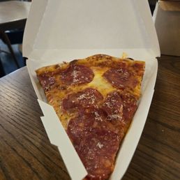 NY style pizza Spicy Soppressat