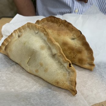 Las Olas Cafe - Bake Empanadas - Cuban Near Me - Miami Beach, Florida Las Olas Cafe - Bake Empanadas - Cuban Near Me - Miami Beach, Florida
