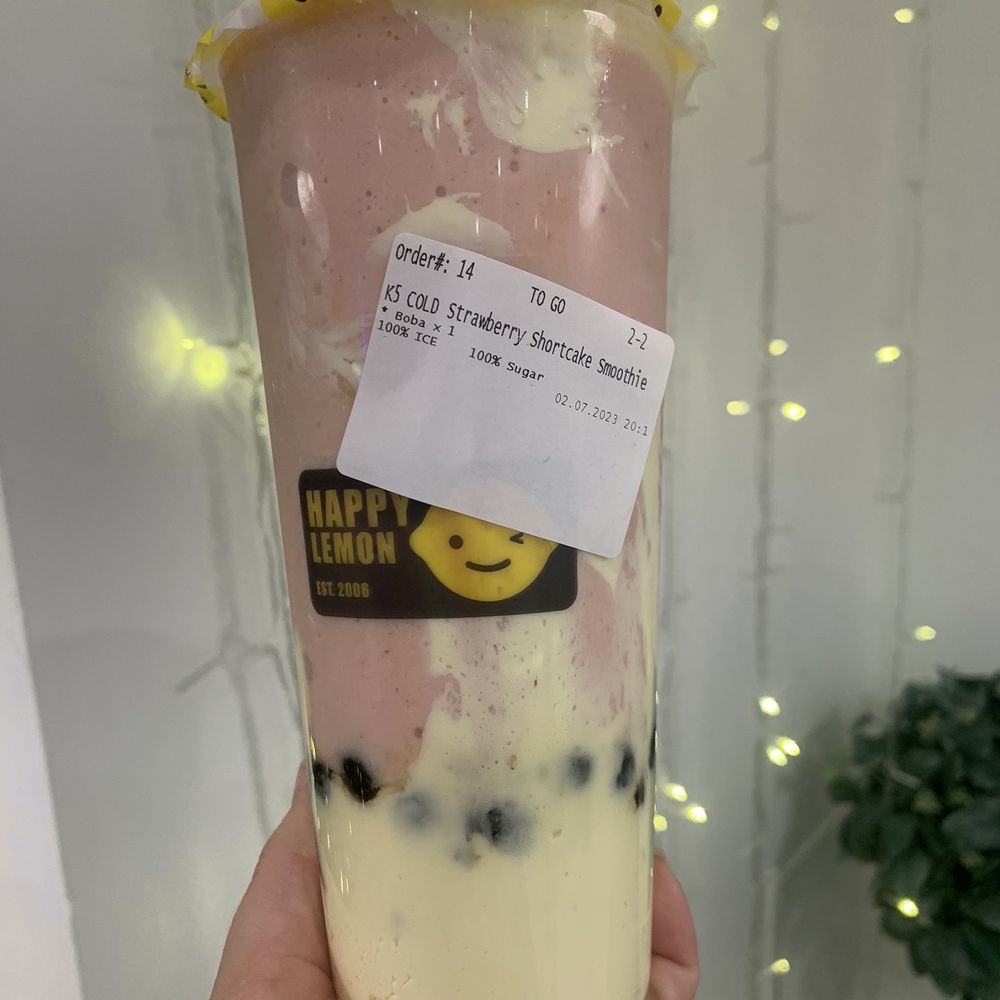 K5. Strawberry Shortcake Smoothie (l) K5. Strawberry Shortcake Smoothie (l)