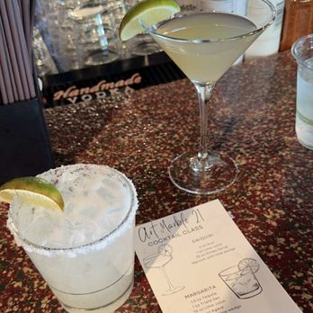 Art Marble 21 - Had a very intimate cocktail class; lovely time, enjoyed Abbi as well as learning about the history of drinks along with their recipes ‍ - Cocktail Bars Near Me - Seattle, Washington