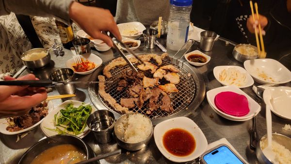 moon bbq by null