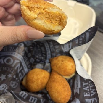 Mimo Bake Studio - Chicken croquettes - Cafes Near Me - Rancho Cordova, California