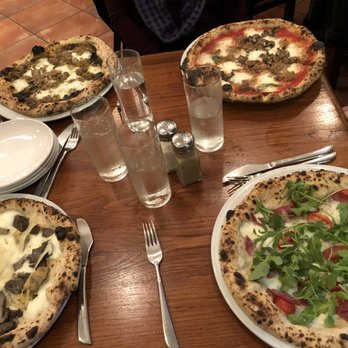 Spacca Napoli - Pizza Near Me - Chicago, Illinois