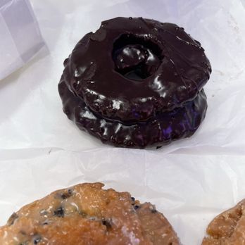 The Donut Pub - Vegan chocolate glazed donut - Donuts Near Me - New York, New York The Donut Pub - Vegan chocolate glazed donut - Donuts Near Me - New York, New York