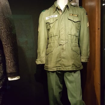 Graceland - Army suit - Museums Near Me - Memphis, Tennessee