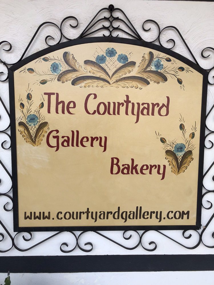COURTYARD BAKERY CLOSED 125 N Main St, Kansas Bakeries