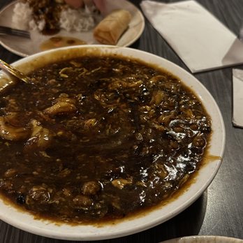 Yueh Tung Restaurant - Shrimp in Lobster Sauce - Hakka Near Me - Toronto, Ontario Yueh Tung Restaurant - Shrimp in Lobster Sauce - Hakka Near Me - Toronto, Ontario