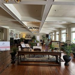 Lakeside Inn - In the Inn