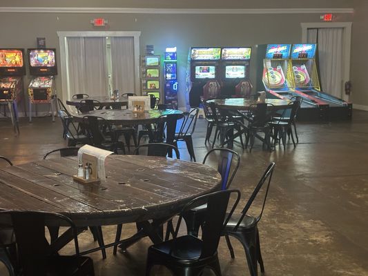 Craft and Draft Irmo by null