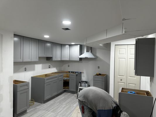 Renovation Craftsmen Logo