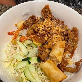Surprise Pho Vietnamese Restaurant - #34 Rice Vermicelli - BBQ Pork & Egg Roll - Vietnamese Near Me - Surprise, Arizona Surprise Pho Vietnamese Restaurant - #34 Rice Vermicelli - BBQ Pork & Egg Roll - Vietnamese Near Me - Surprise, Arizona