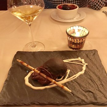 Vivere - Italian Near Me - Chicago, Illinois
