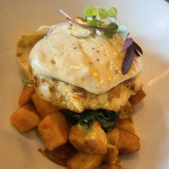 Lib's Grill - Crab Cake Hash - New American Near Me - Fulton, Maryland