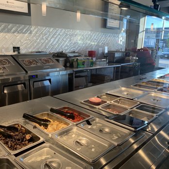 Hot Table - Food bar - Sandwiches Near Me - Worcester, Massachusetts