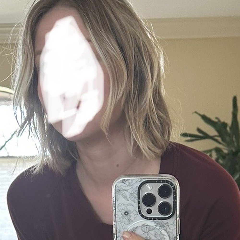 Deep Roots Salon - Styled at its best but still has issue with a gap - Hair Salons Near Me - Cedar Park, Texas Deep Roots Salon - Styled at its best but still has issue with a gap - Hair Salons Near Me - Cedar Park, Texas