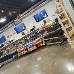 Braker's Market