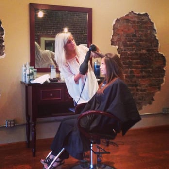 Lenny's - Hair Salons Near Me - Marietta, Georgia Lenny's - Hair Salons Near Me - Marietta, Georgia