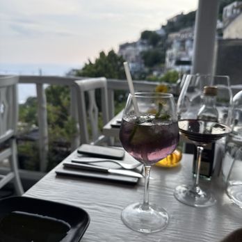 Il Ritrovo - Violet Spritz! - Seafood Near Me - Salerno, SA Il Ritrovo - Violet Spritz! - Seafood Near Me - Salerno, SA