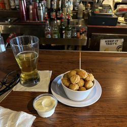 Whitlow's Forerunner - Jalapeño cheese balls