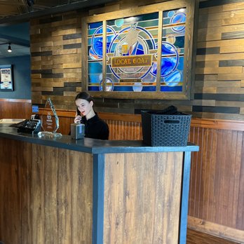 Local Goat - New American Near Me - Pigeon Forge, Tennessee