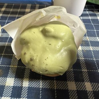 Beard Papa’s - Matcha - Desserts Near Me - Pasadena, California