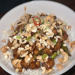 Oka Reastaurant Chelsea - Kung Pao Chicken