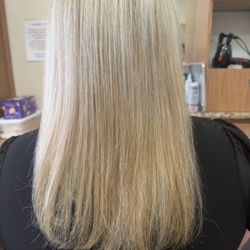 Shear Trends Barber & Salon - Linda is simply amazing! She's like family and a truly classy woman who is talented beyond measure.
