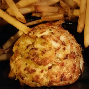 Captain James Landing - I didn't get no turkey today so I treated myself to this crab cake, LOL - Seafood Near Me - Baltimore, Maryland Captain James Landing - I didn't get no turkey today so I treated myself to this crab cake, LOL - Seafood Near Me - Baltimore, Maryland