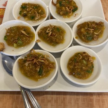 Hoa Binh Restaurant - Vietnamese Near Me - Garden Grove, California