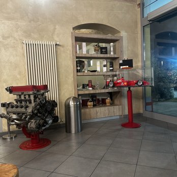 Ristorante Paddock - Emilian Near Me - Maranello, Missouri