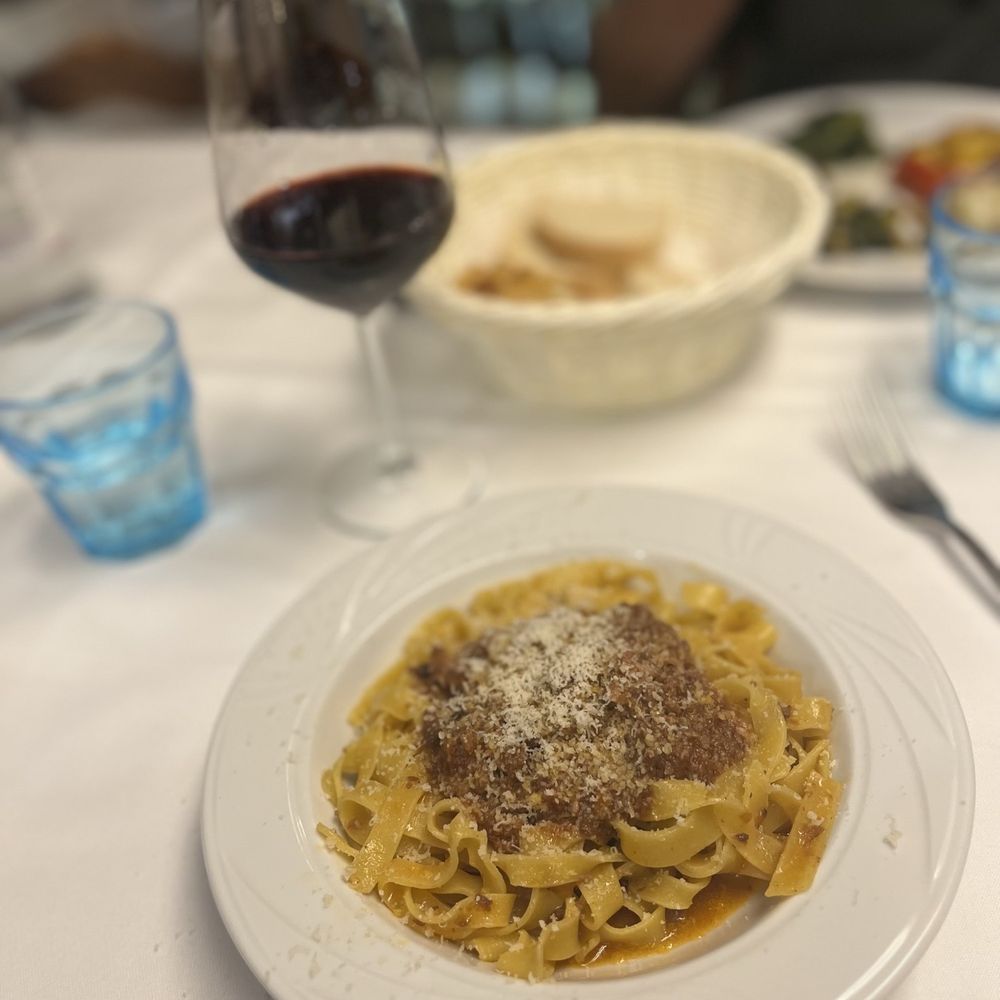 Da Bertino. Nel dopoguerra Alberto Roda, detto \, image size:1000x1000