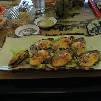 Dragon Boat Sushi and Asian Kitchen - Baked Mussels Japanese Style June 2nd 2009 - Sushi Bars Near Me - Aurora, Colorado