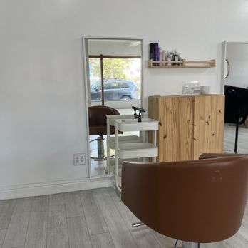 Platinum Hair Salon - Hair Extensions Near Me - Vacaville, California Platinum Hair Salon - Hair Extensions Near Me - Vacaville, California