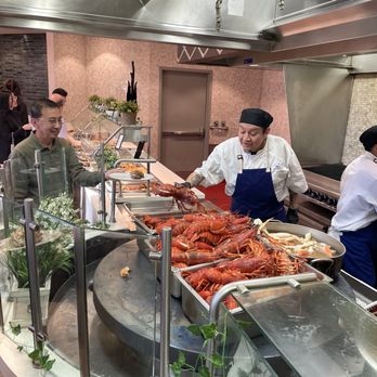 Cafe Sierra - Whole Lobsters - New American Near Me - Universal City, California Cafe Sierra - Whole Lobsters - New American Near Me - Universal City, California