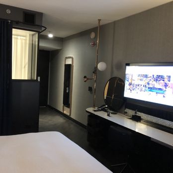 Hotel EMC2, Autograph Collection - Tv system and echo - Hotels Near Me - Chicago, Illinois Hotel EMC2, Autograph Collection - Tv system and echo - Hotels Near Me - Chicago, Illinois