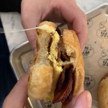 Win Son Bakery - Taiwanese Near Me - Brooklyn, New York