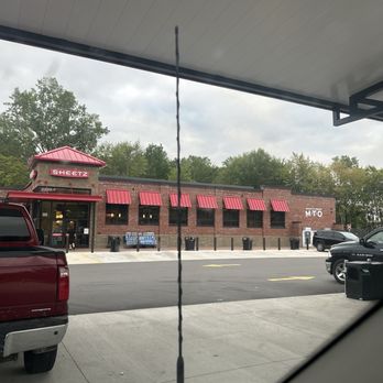 Sheetz - Front Entrance - Convenience Stores Near Me - Romulus, Michigan