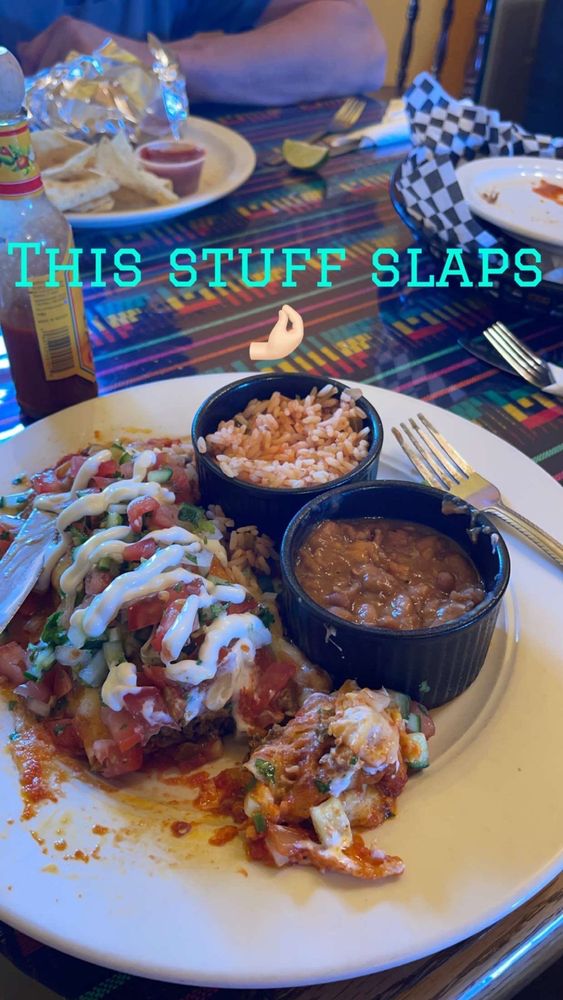 SENOR DUGGIES TACOS & PIZZERIA Updated June 2024 324 McMillan