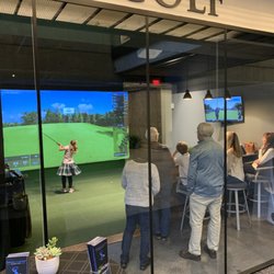Swing Loose Indoor Golf