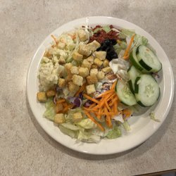 Silverlake Family Restaurant - Salad bar