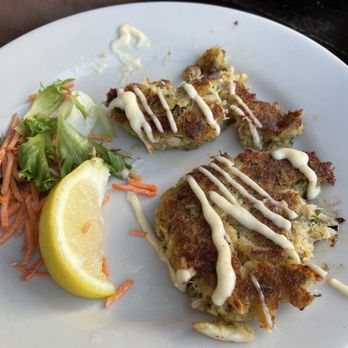 Island Fish - Mango crab cakes - Seafood Near Me - Marathon, Florida