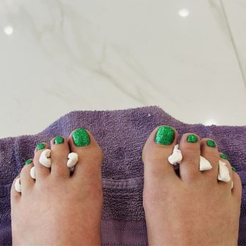 Q Nail Lounge - St Patrick's Day toes! - Nail Salons Near Me - Downey, California