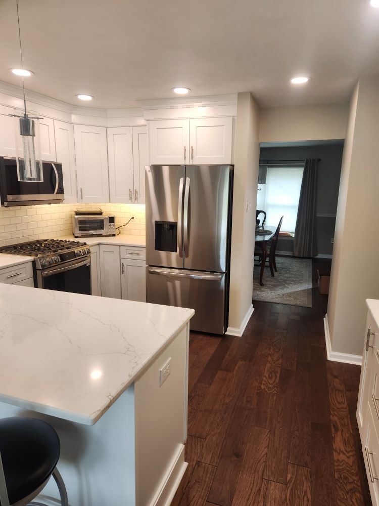 Slide of Leone's Home Repairs