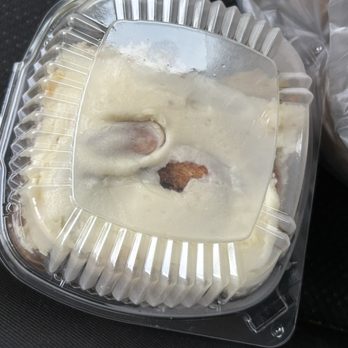 Mama Bear’s Sweet Shop - Classic cinnamon roll - Bakeries Near Me - High Point, North Carolina Mama Bear’s Sweet Shop - Classic cinnamon roll - Bakeries Near Me - High Point, North Carolina