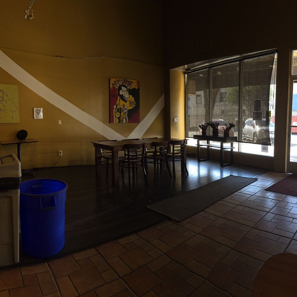 Stuff I Eat - Area where I sat, dimly lit with soothing sounds - Vegan Near Me - Inglewood, California Stuff I Eat - Area where I sat, dimly lit with soothing sounds - Vegan Near Me - Inglewood, California